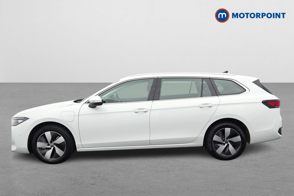 Volkswagen Passat Life Automatic Petrol Plug-In Hybrid Estate - Stock Number (1632922) - Passenger side