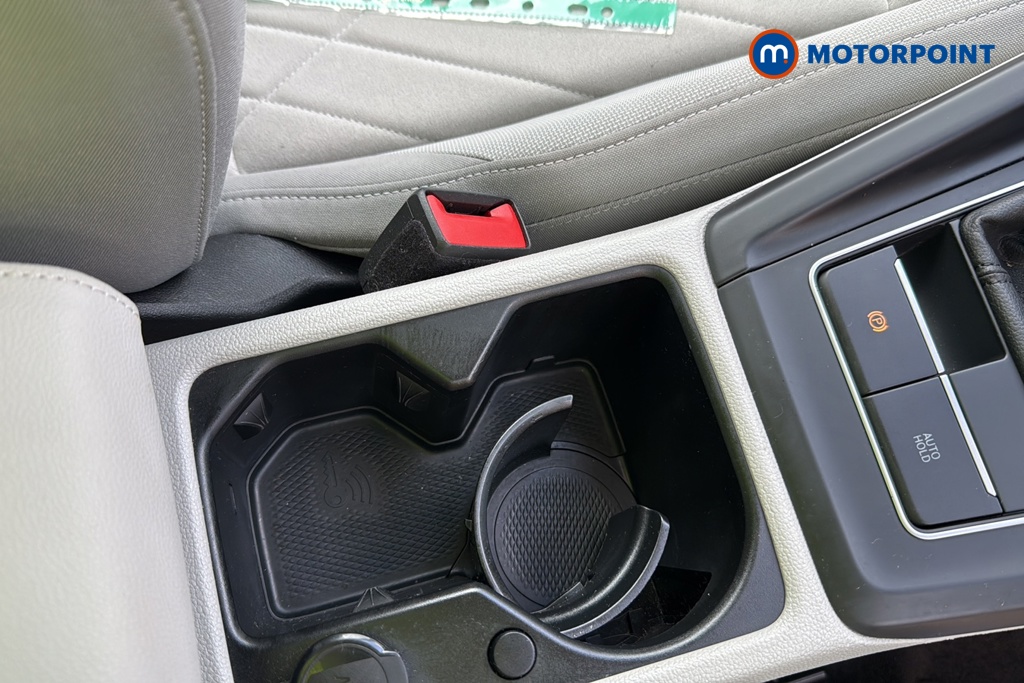 Volkswagen Golf Style Manual Petrol Hatchback - Stock Number (1632983) - 16th supplementary image