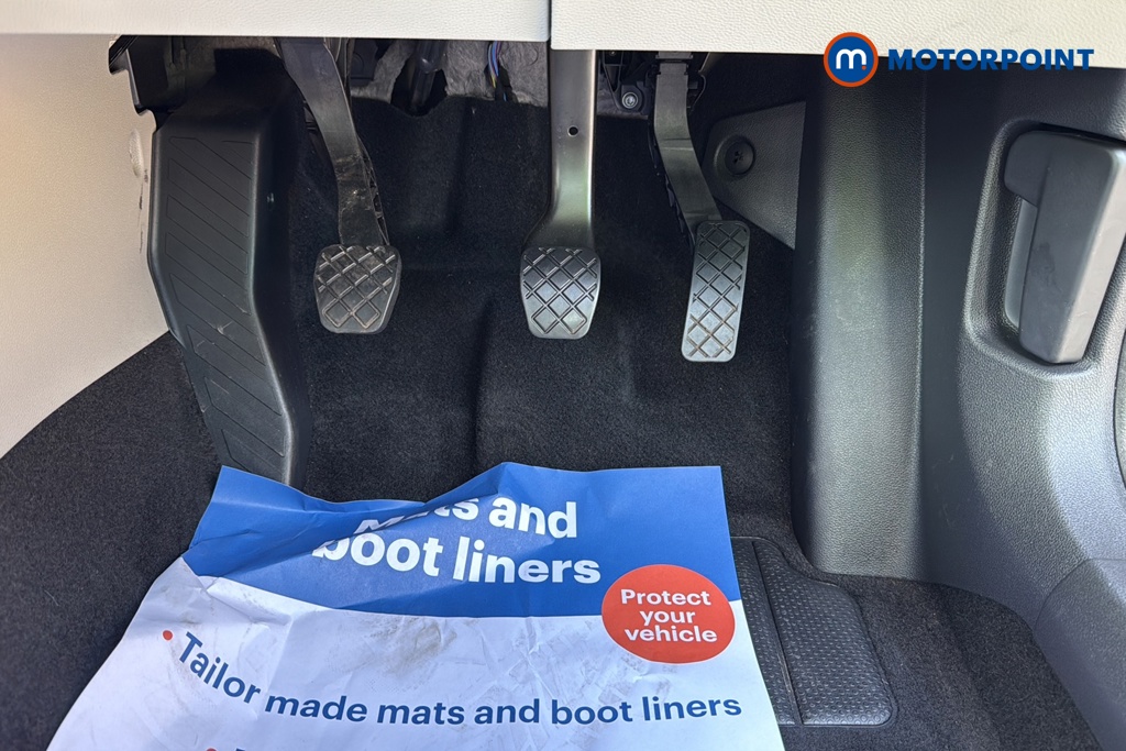 Volkswagen Golf Style Manual Petrol Hatchback - Stock Number (1632983) - 24th supplementary image