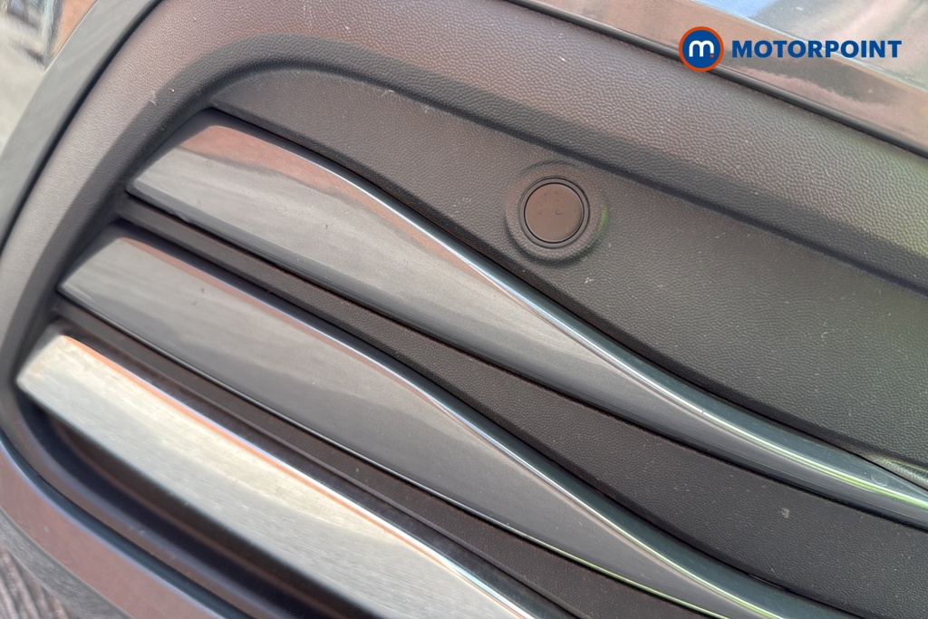 Volkswagen Golf Style Manual Petrol Hatchback - Stock Number (1632983) - 38th supplementary image