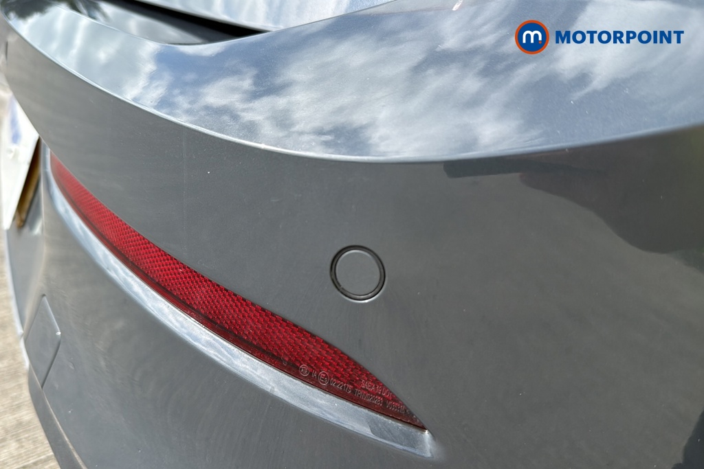 Volkswagen Golf Style Manual Petrol Hatchback - Stock Number (1632983) - 39th supplementary image