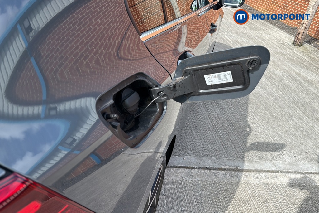 Volkswagen Golf Style Manual Petrol Hatchback - Stock Number (1632983) - 41st supplementary image