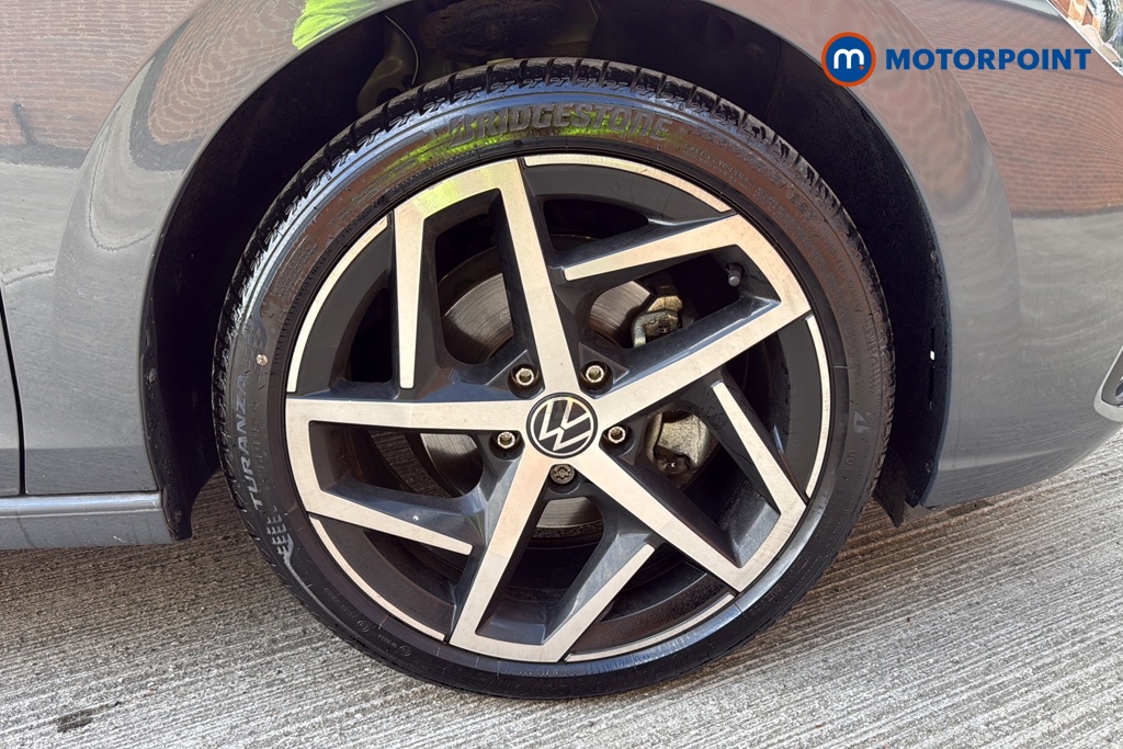 Volkswagen Golf Style Manual Petrol Hatchback - Stock Number (1632983) - 47th supplementary image