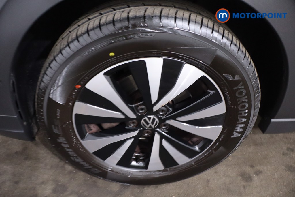 Volkswagen Taigo Life Manual Petrol SUV - Stock Number (1633049) - 12th supplementary image