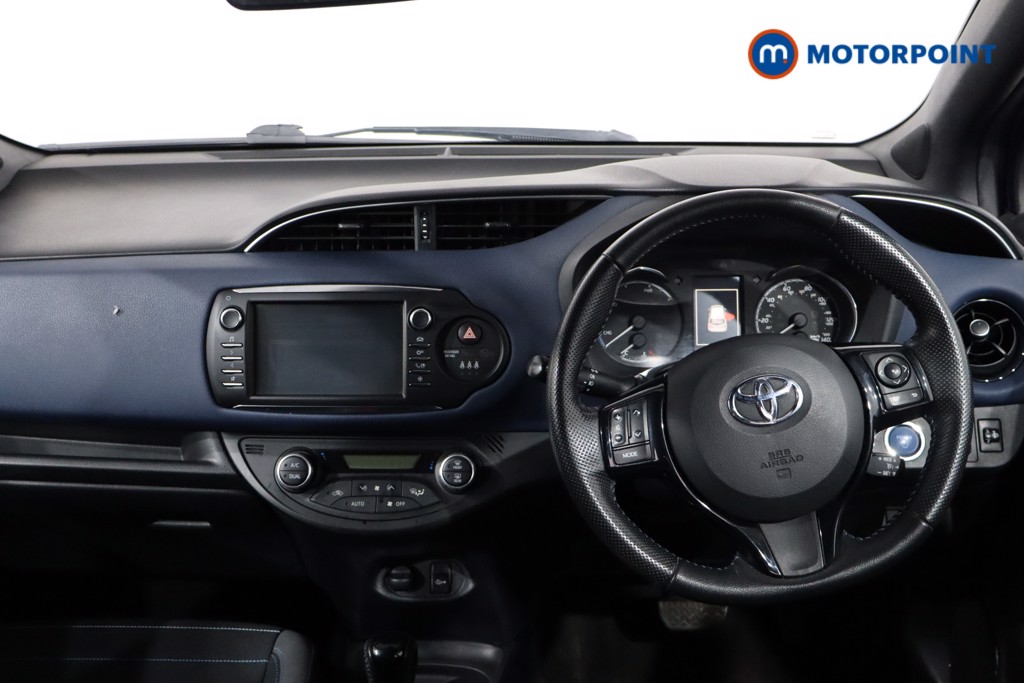 Toyota Yaris Bi-Tone Automatic Petrol-Electric Hybrid Hatchback - Stock Number (1633484) - 3rd supplementary image