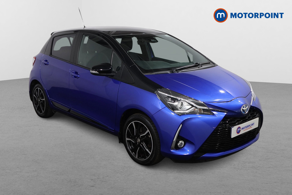Toyota Yaris Bi-Tone Automatic Petrol-Electric Hybrid Hatchback - Stock Number (1633484) - Drivers side front corner