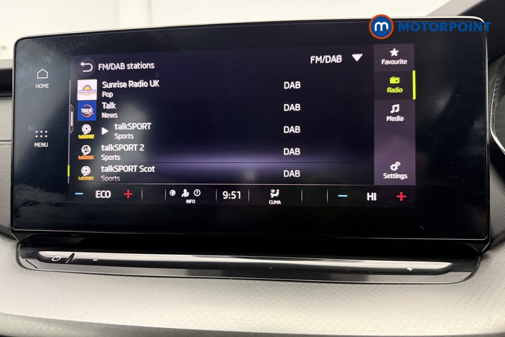 Skoda Octavia Se Technology Automatic Petrol Plug-In Hybrid Estate - Stock Number (1633654) - 4th supplementary image