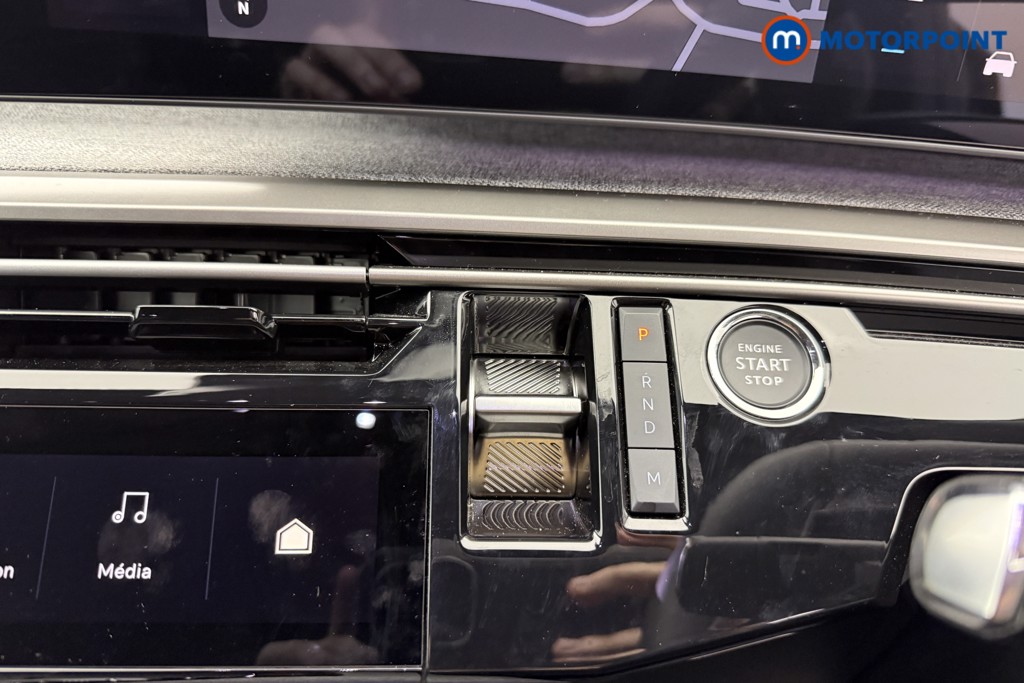 Peugeot 3008 Allure Automatic Petrol SUV - Stock Number (1633831) - 4th supplementary image