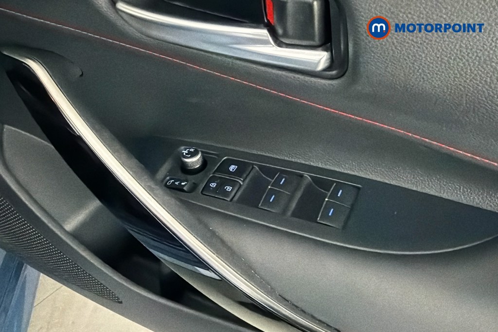 Toyota Corolla Excel Automatic Petrol-Electric Hybrid Hatchback - Stock Number (1634025) - 20th supplementary image