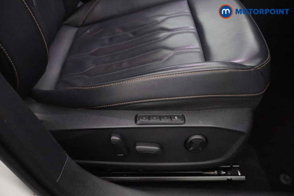 Cupra Formentor V2 Automatic Petrol SUV - Stock Number (1634228) - 18th supplementary image