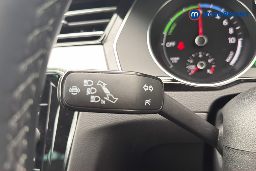 Volkswagen Passat GTE Automatic Petrol Plug-In Hybrid Estate - Stock Number (1634442) - 6th supplementary image