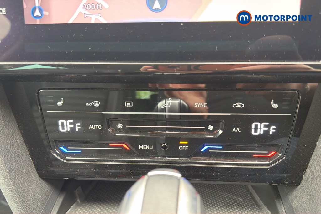 Volkswagen Passat GTE Automatic Petrol Plug-In Hybrid Estate - Stock Number (1634442) - 12th supplementary image