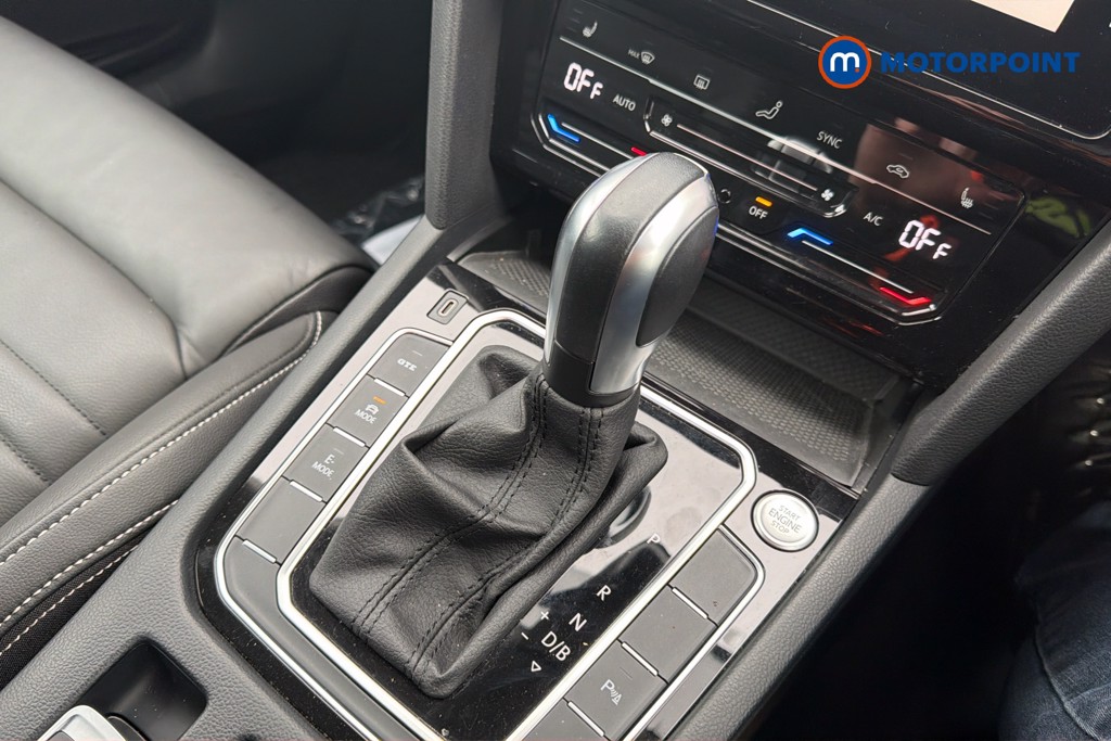 Volkswagen Passat GTE Automatic Petrol Plug-In Hybrid Estate - Stock Number (1634442) - 15th supplementary image
