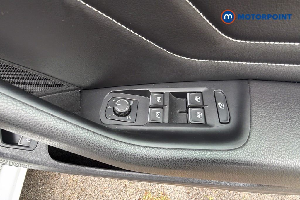 Volkswagen Passat GTE Automatic Petrol Plug-In Hybrid Estate - Stock Number (1634442) - 20th supplementary image