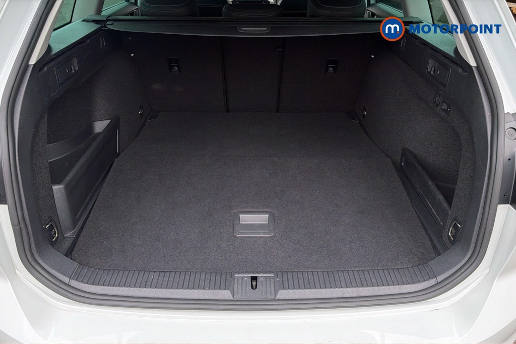 Volkswagen Passat GTE Automatic Petrol Plug-In Hybrid Estate - Stock Number (1634442) - 33rd supplementary image