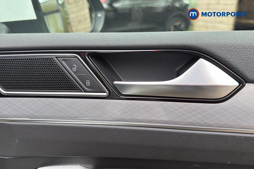 Volkswagen Passat GTE Automatic Petrol Plug-In Hybrid Estate - Stock Number (1634442) - 42nd supplementary image