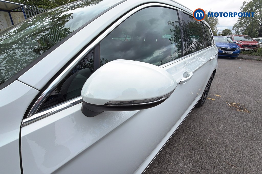 Volkswagen Passat GTE Automatic Petrol Plug-In Hybrid Estate - Stock Number (1634442) - 43rd supplementary image