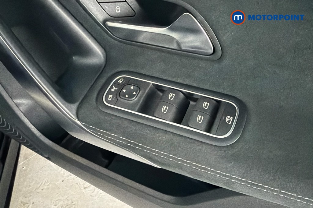 Mercedes-Benz A Class Amg Line Executive Edition Automatic Petrol Hatchback - Stock Number (1634653) - 20th supplementary image