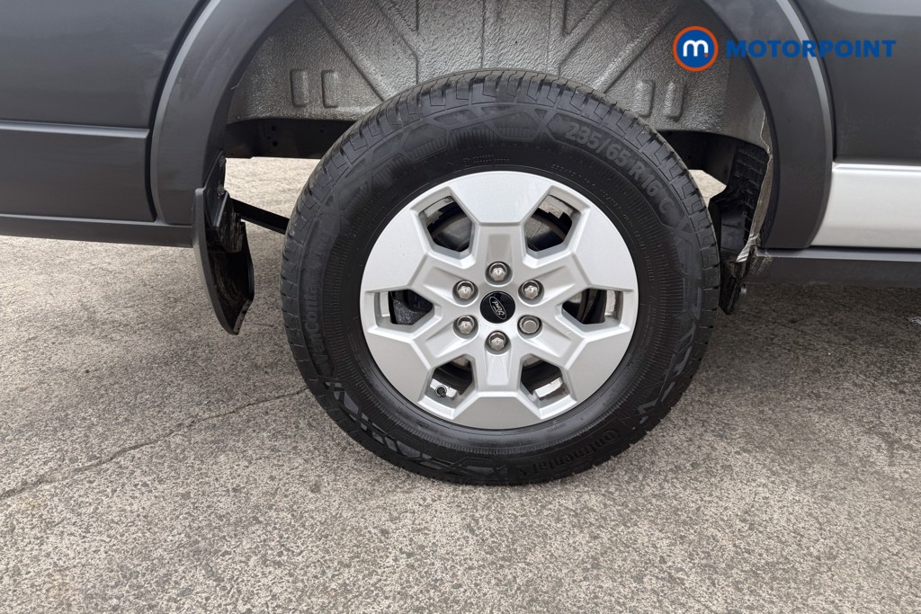 Ford Transit Limited Automatic Diesel Medium Roof Van - Stock Number (1634886) - 2nd supplementary image