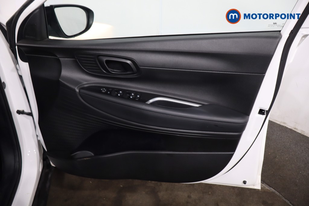 Hyundai Bayon Se Connect Automatic Petrol SUV - Stock Number (1635120) - 23rd supplementary image