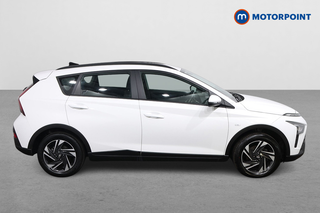 Hyundai Bayon Se Connect Automatic Petrol SUV - Stock Number (1635120) - Drivers side
