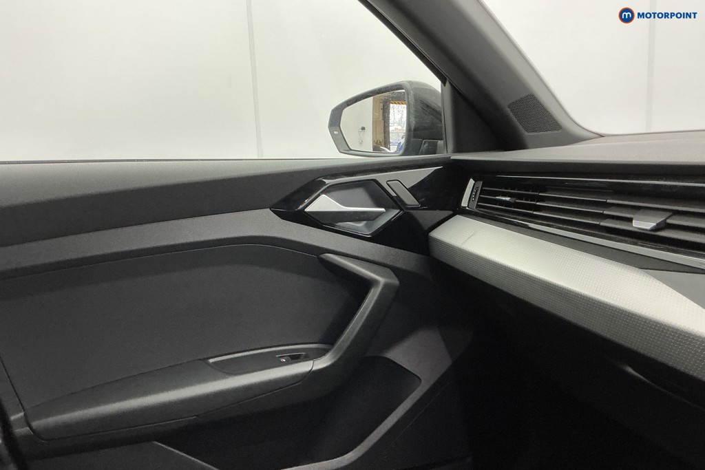 Audi A1 Black Edition Manual Petrol Hatchback - Stock Number (1635264) - 17th supplementary image