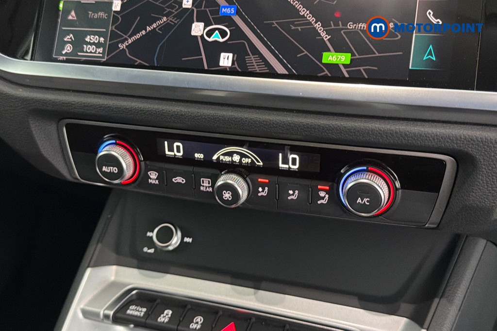 Audi Q3 Technik Manual Petrol SUV - Stock Number (1635283) - 11th supplementary image