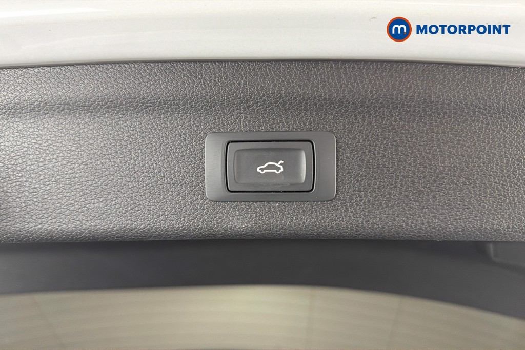 Audi Q3 Technik Manual Petrol SUV - Stock Number (1635283) - 35th supplementary image