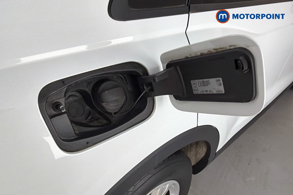 Audi Q3 Technik Manual Petrol SUV - Stock Number (1635283) - 41st supplementary image