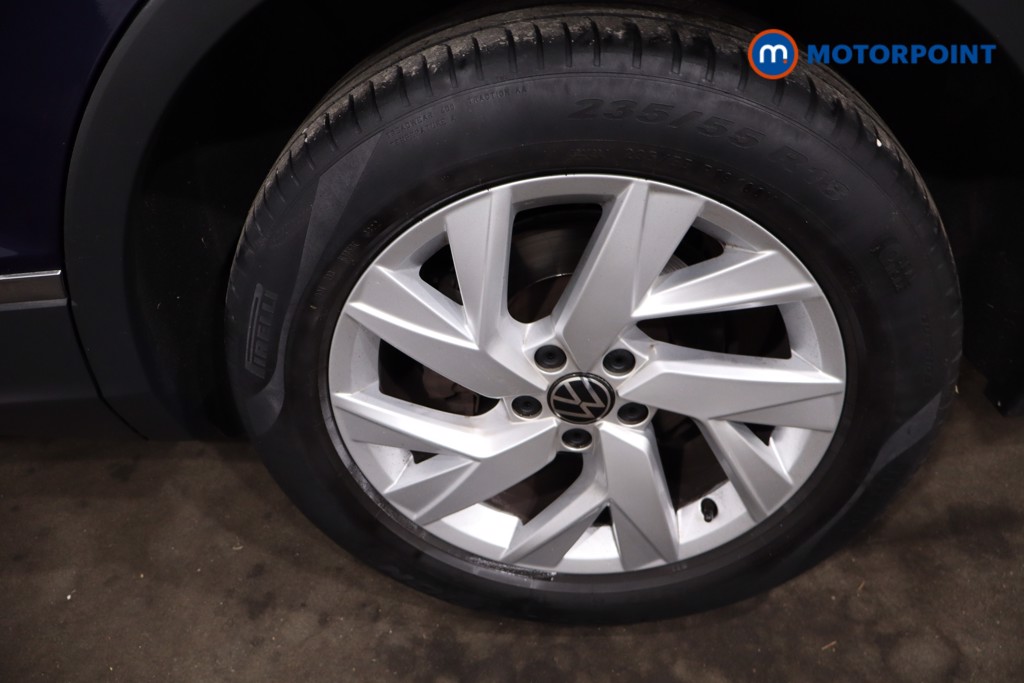 Volkswagen Tiguan Allspace Life Automatic Petrol SUV - Stock Number (1635662) - 12th supplementary image