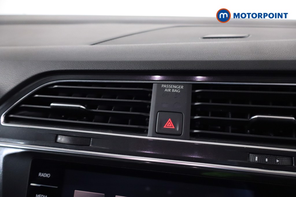 Volkswagen Tiguan Allspace Life Automatic Petrol SUV - Stock Number (1635662) - 17th supplementary image