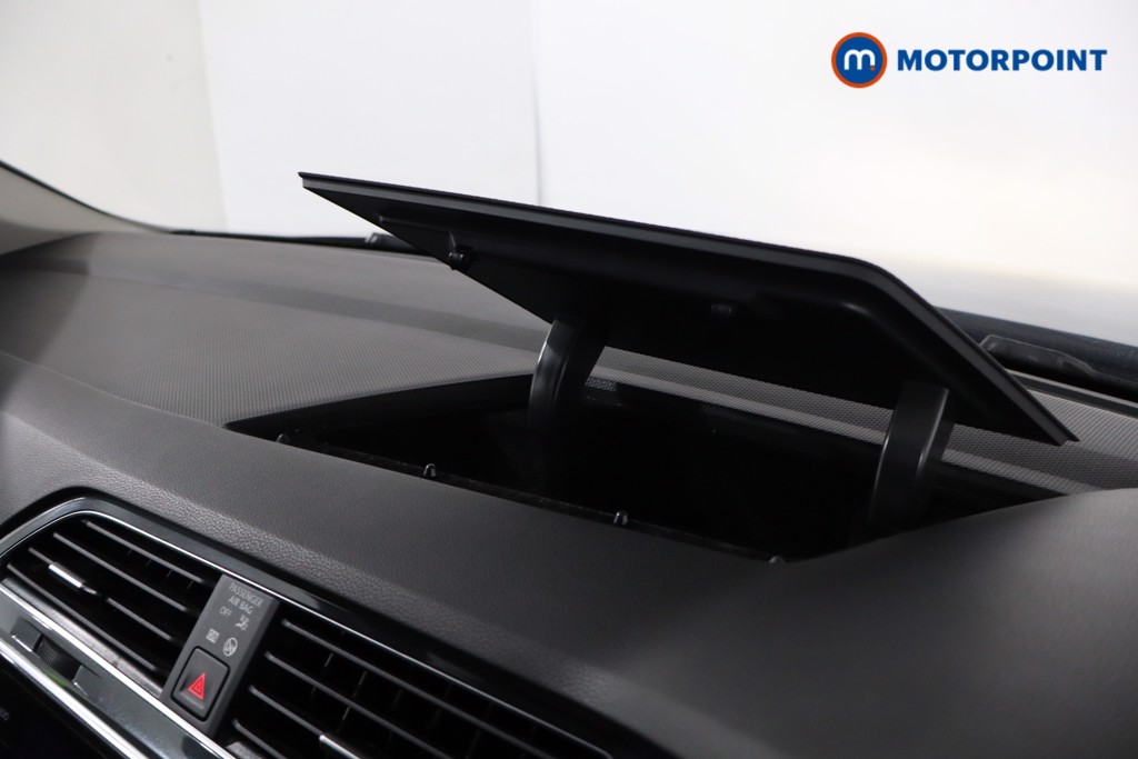 Volkswagen Tiguan Allspace Life Automatic Petrol SUV - Stock Number (1635662) - 18th supplementary image