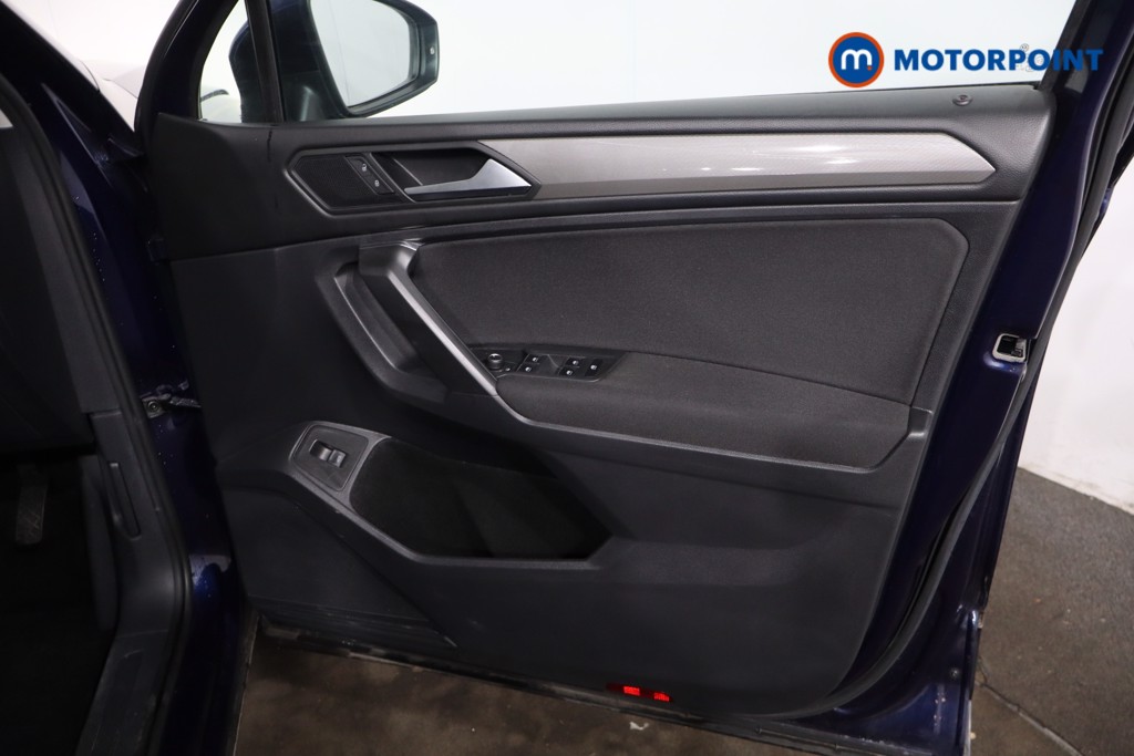 Volkswagen Tiguan Allspace Life Automatic Petrol SUV - Stock Number (1635662) - 21st supplementary image