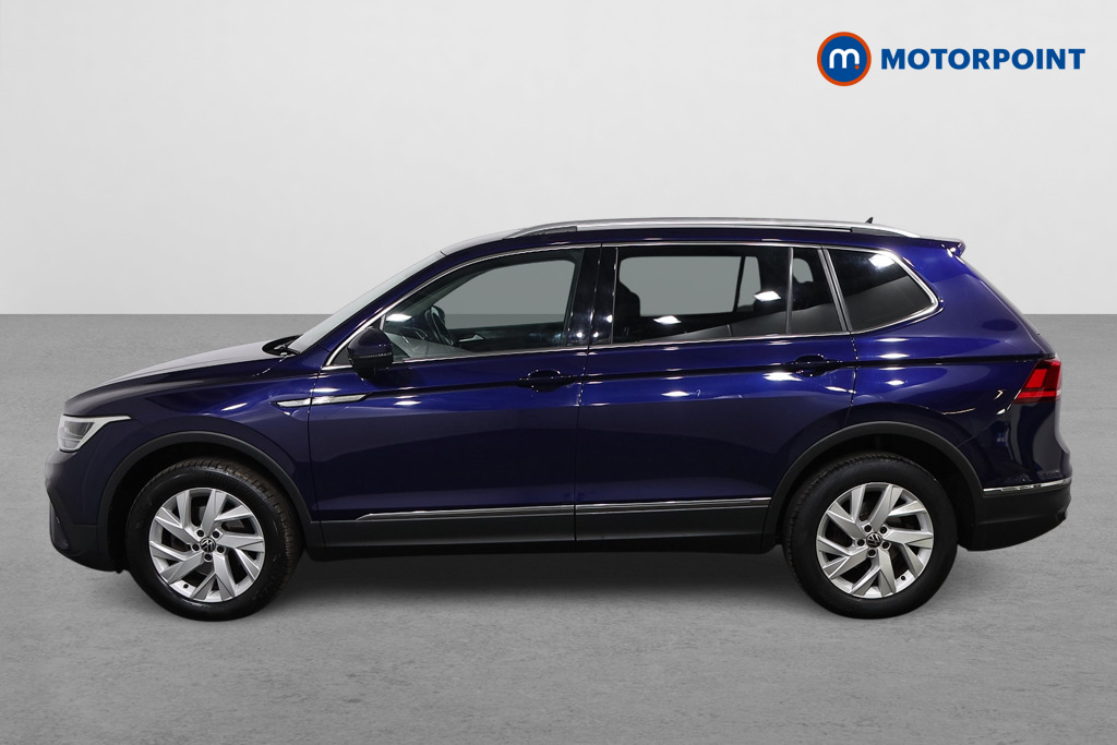 Volkswagen Tiguan Allspace Life Automatic Petrol SUV - Stock Number (1635662) - Passenger side