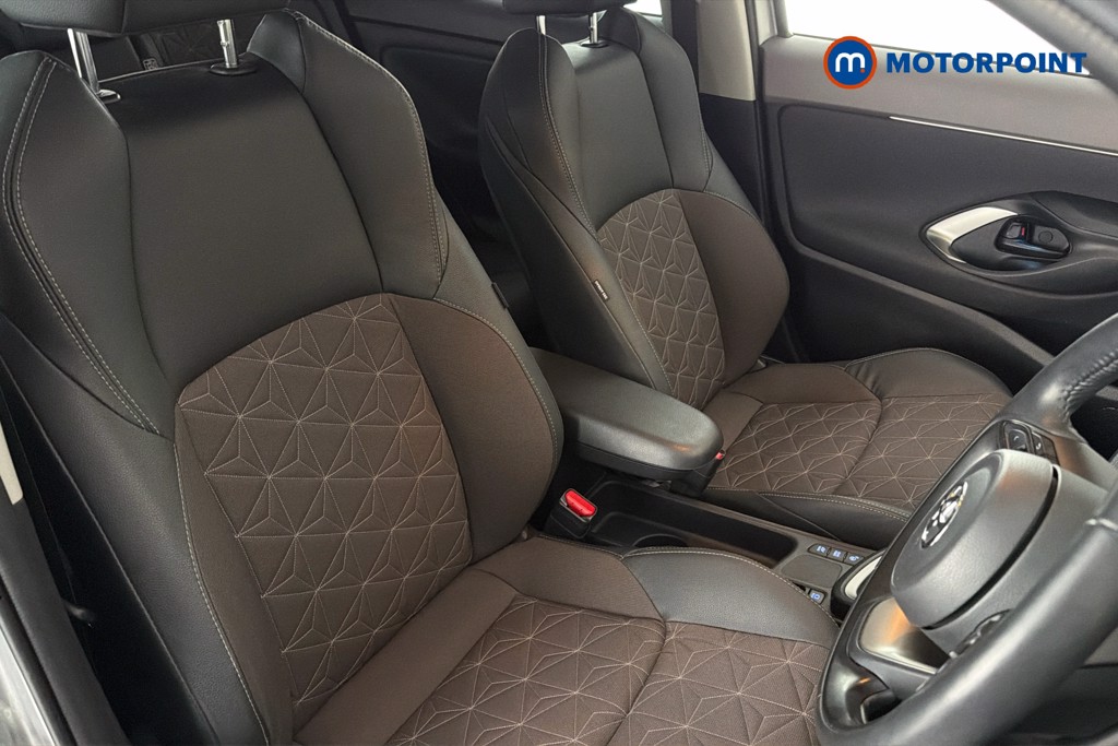 Toyota Yaris Cross Excel Automatic Petrol-Electric Hybrid Estate - Stock Number (1636252) - 22nd supplementary image