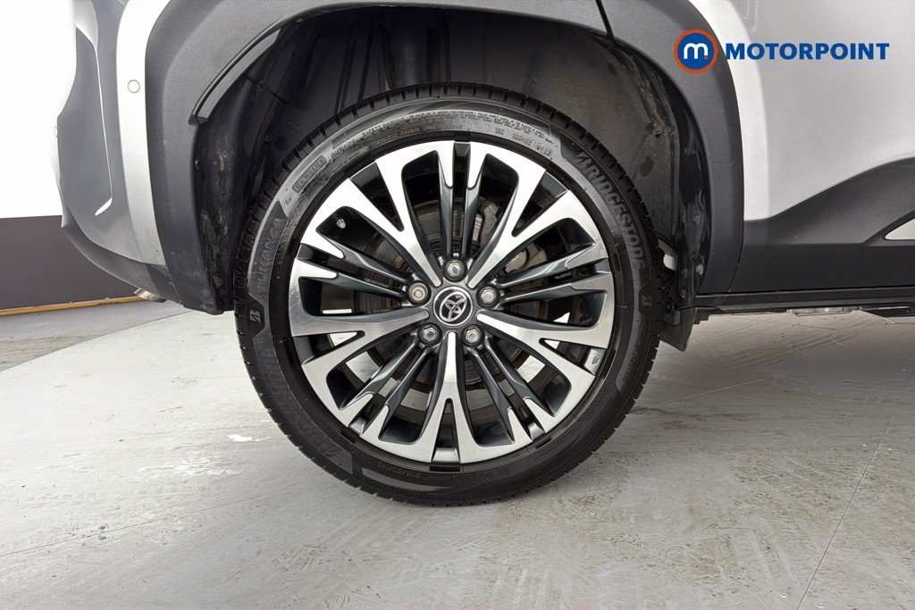 Toyota Yaris Cross Excel Automatic Petrol-Electric Hybrid Estate - Stock Number (1636252) - 49th supplementary image