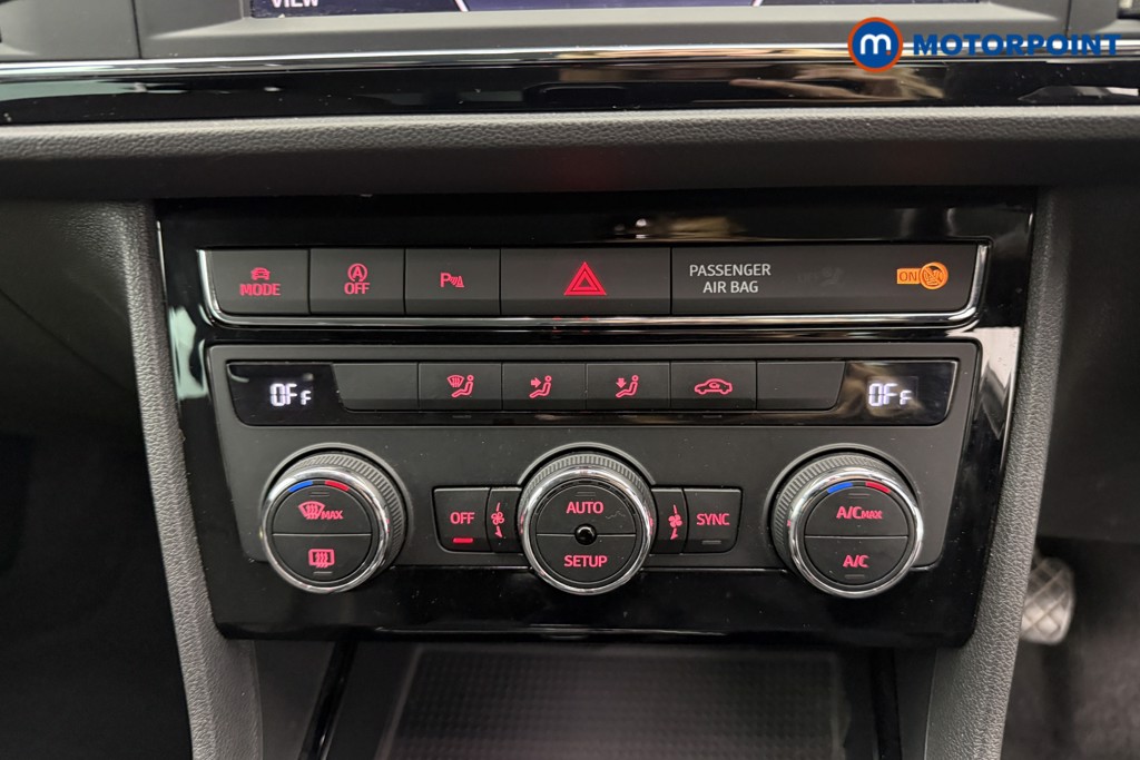 Seat Leon FR Manual Petrol Hatchback - Stock Number (1636697) - 3rd supplementary image