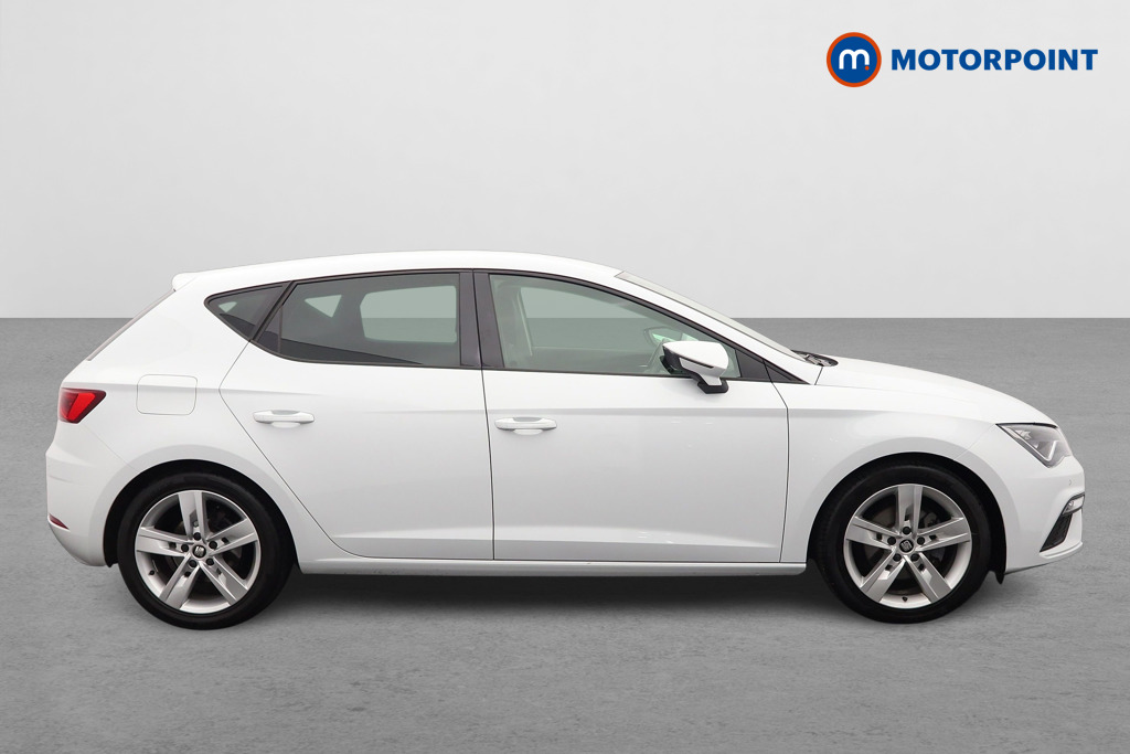 Seat Leon FR Manual Petrol Hatchback - Stock Number (1636697) - Drivers side