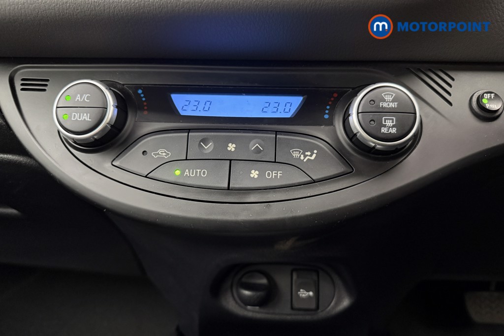 Toyota Yaris Icon Tech Automatic Petrol-Electric Hybrid Hatchback - Stock Number (1637004) - 16th supplementary image
