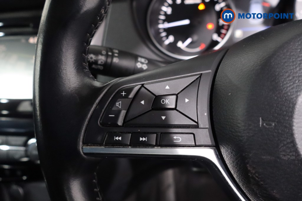 Nissan Qashqai Acenta Premium Automatic Petrol SUV - Stock Number (1637006) - 7th supplementary image
