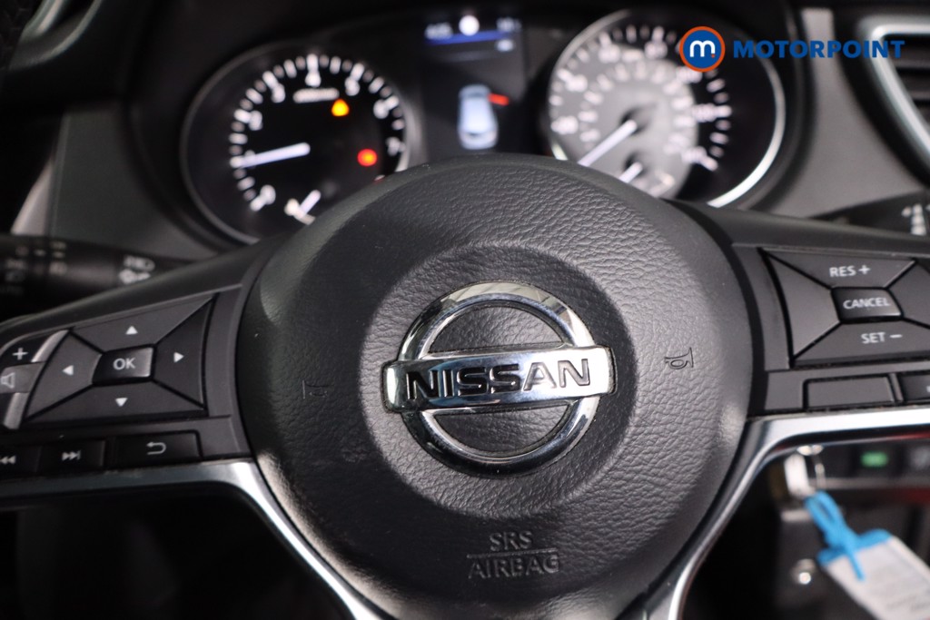 Nissan Qashqai Acenta Premium Automatic Petrol SUV - Stock Number (1637006) - 14th supplementary image