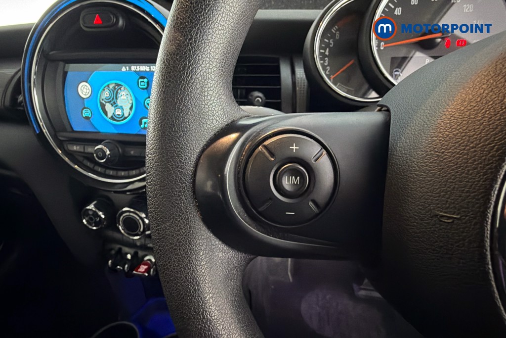 Mini Hatchback Cooper Classic Automatic Petrol Hatchback - Stock Number (1637031) - 3rd supplementary image