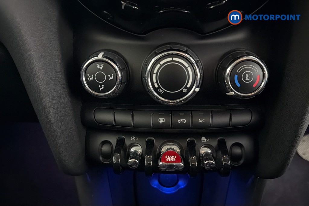 Mini Hatchback Cooper Classic Automatic Petrol Hatchback - Stock Number (1637031) - 12th supplementary image