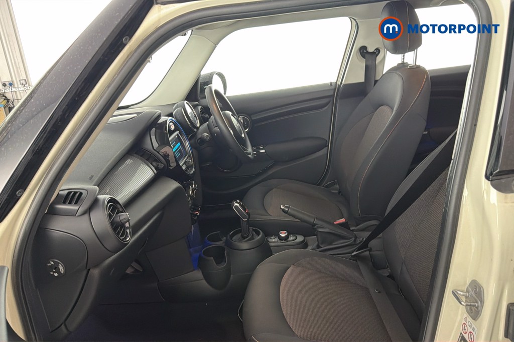 Mini Hatchback Cooper Classic Automatic Petrol Hatchback - Stock Number (1637031) - 22nd supplementary image