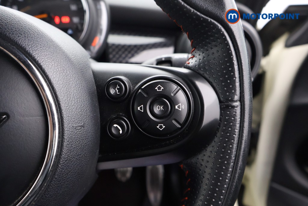 Mini Hatchback Cooper S Sport Manual Petrol Hatchback - Stock Number (1637036) - 4th supplementary image