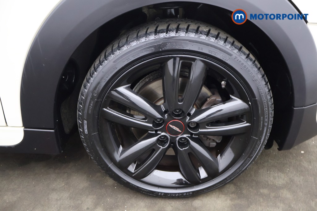 Mini Hatchback Cooper S Sport Manual Petrol Hatchback - Stock Number (1637036) - 13th supplementary image