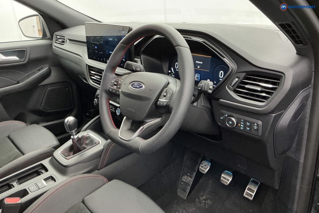 Ford Kuga St-Line Manual Petrol SUV - Stock Number (1637091) - 7th supplementary image