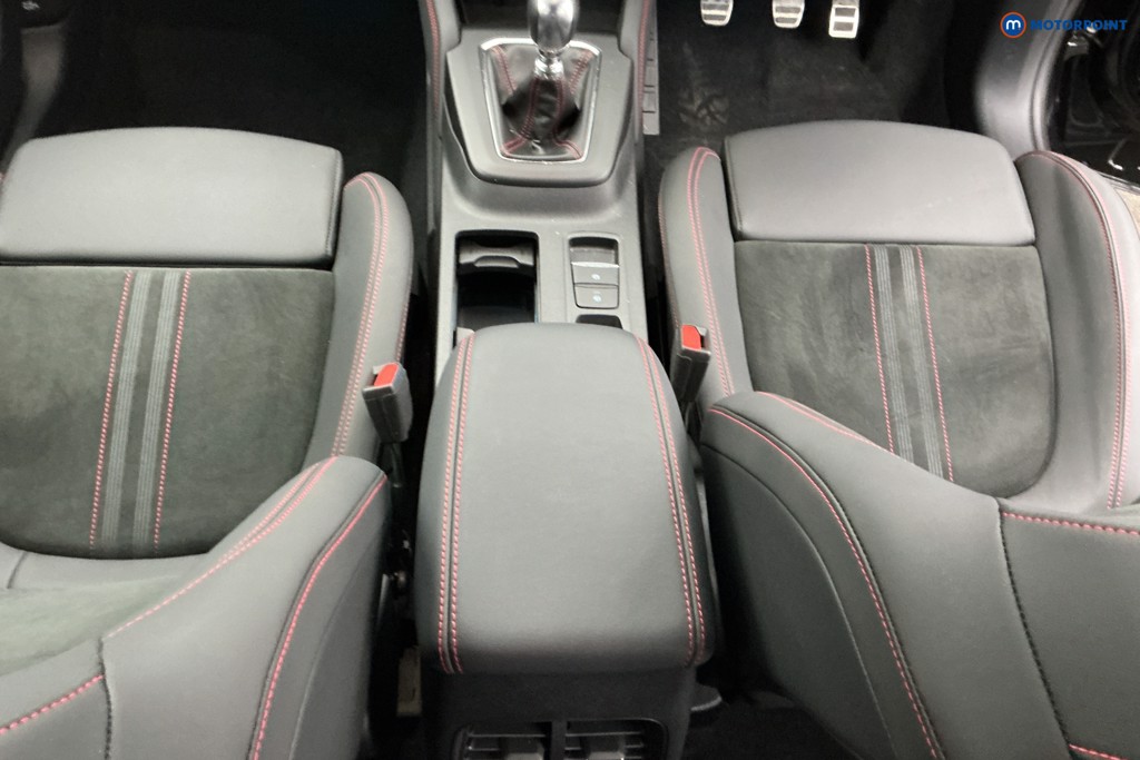 Ford Kuga St-Line Manual Petrol SUV - Stock Number (1637091) - 10th supplementary image