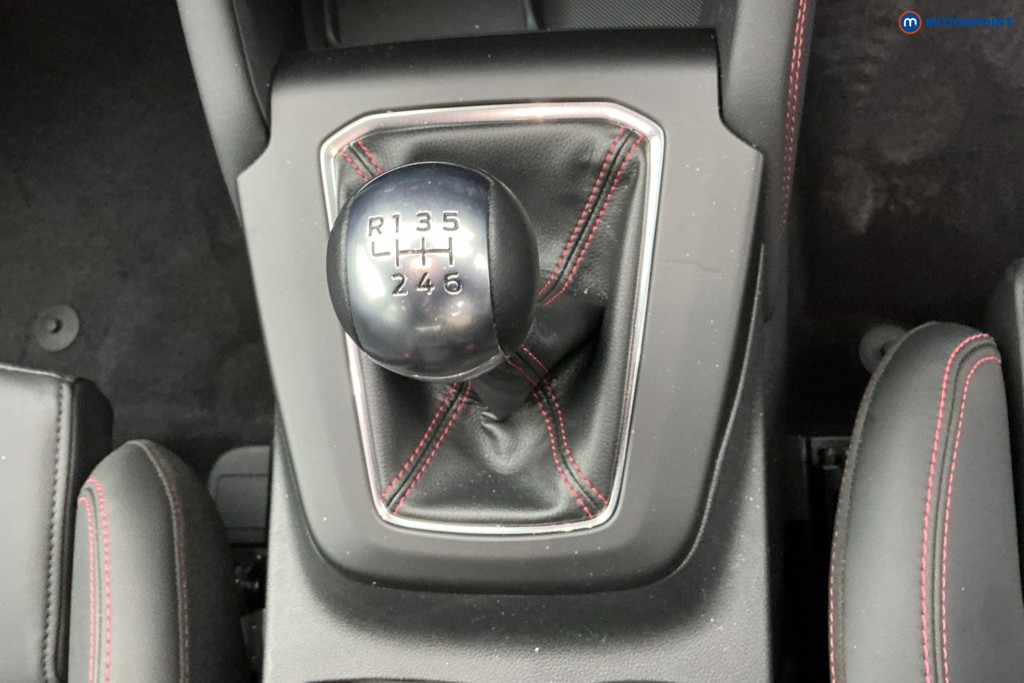 Ford Kuga St-Line Manual Petrol SUV - Stock Number (1637091) - 17th supplementary image