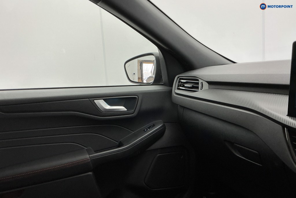 Ford Kuga St-Line Manual Petrol SUV - Stock Number (1637091) - 20th supplementary image